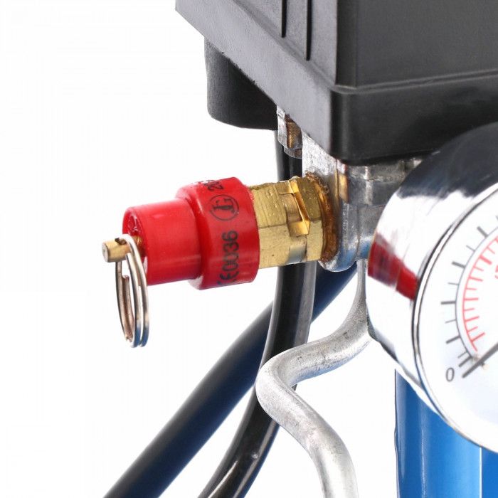Kompresor HL 150-24 8 bar 1.5 KM/1.1 kW 120 l/min 24 l
